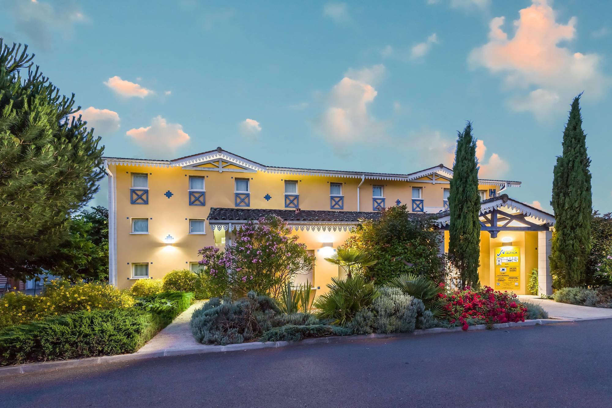 B&B Hôtel Bordeaux Mérignac Aéroport Exterior foto